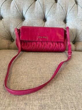 Miu Miu Fuchsia Matelassé Leather Crossbody Bag